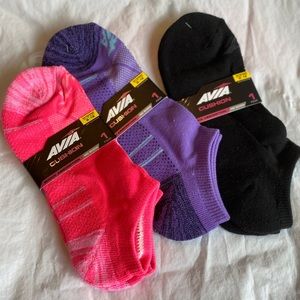 AVIA extended size 8-12 no show cushion socks lot